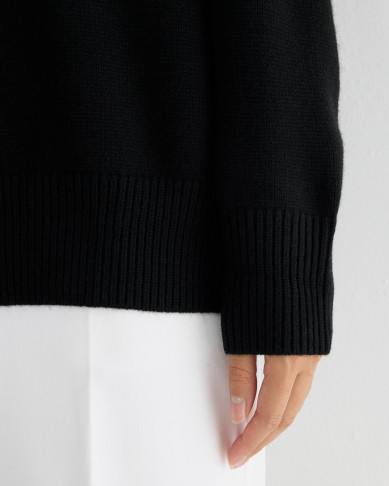 Свитер AKLLA VELVET BLACK BLEND