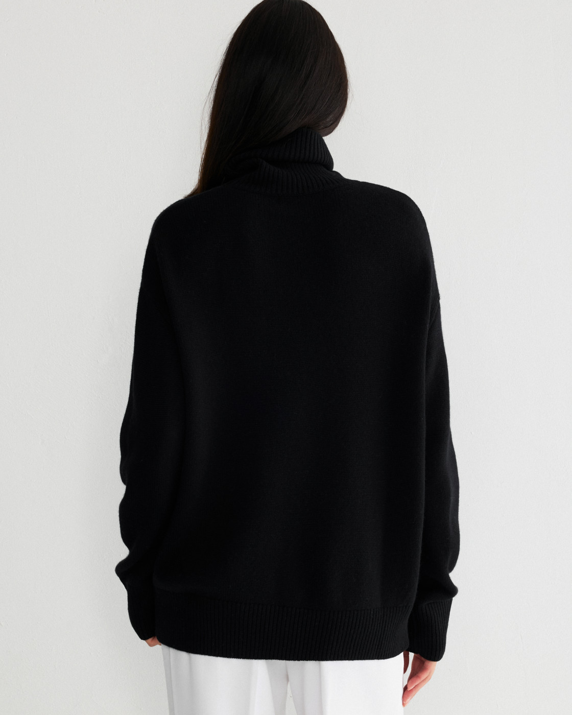 Свитер AKLLA VELVET BLACK BLEND