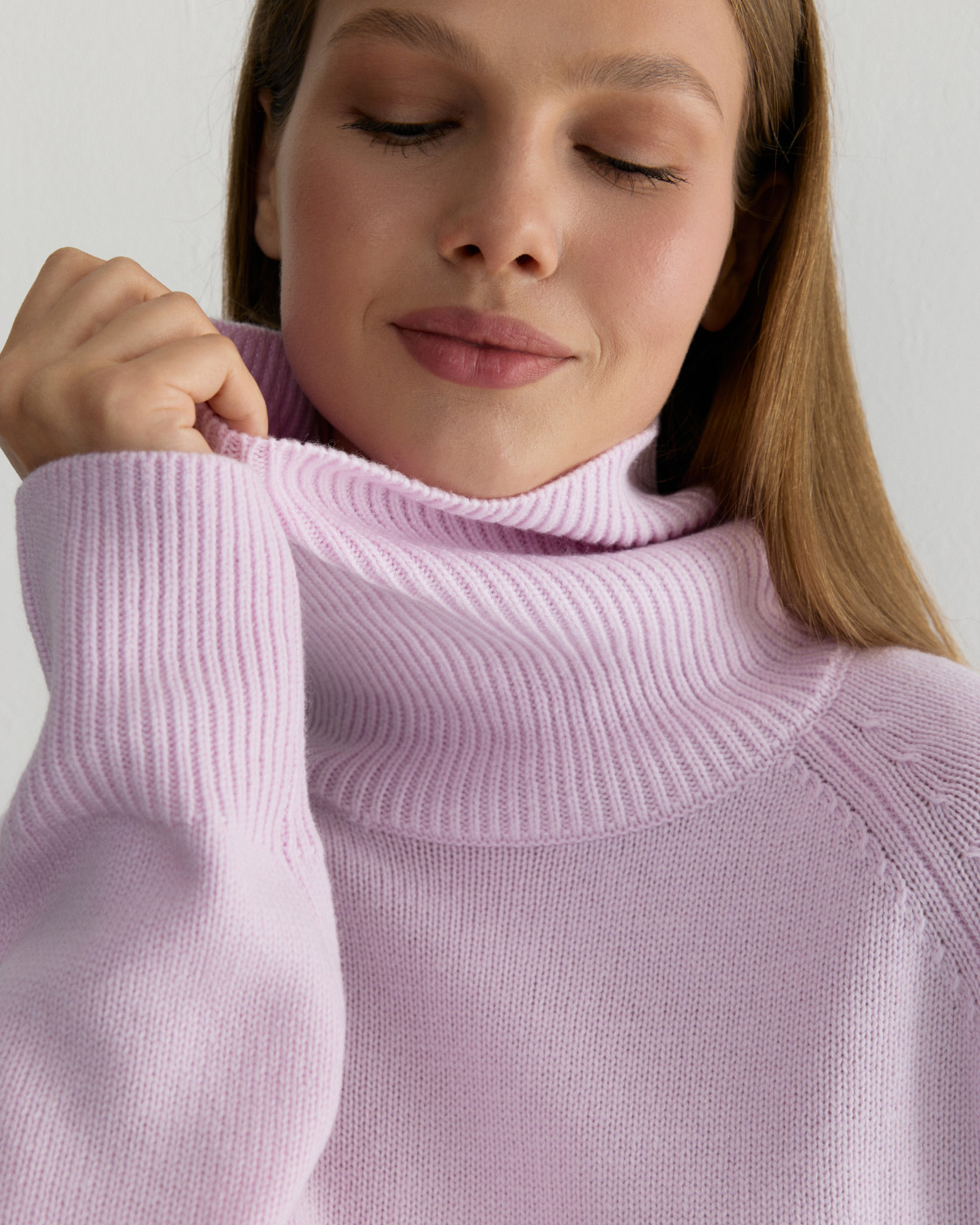 Свитер AKLLA HINT OF VIOLET BLEND 2.0